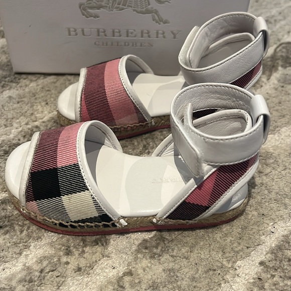 Burberry kids sandal - Picture 5 of 8